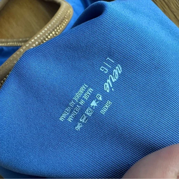 Aerie Tropical Bikini small top large bottom - Picture 5 of 11